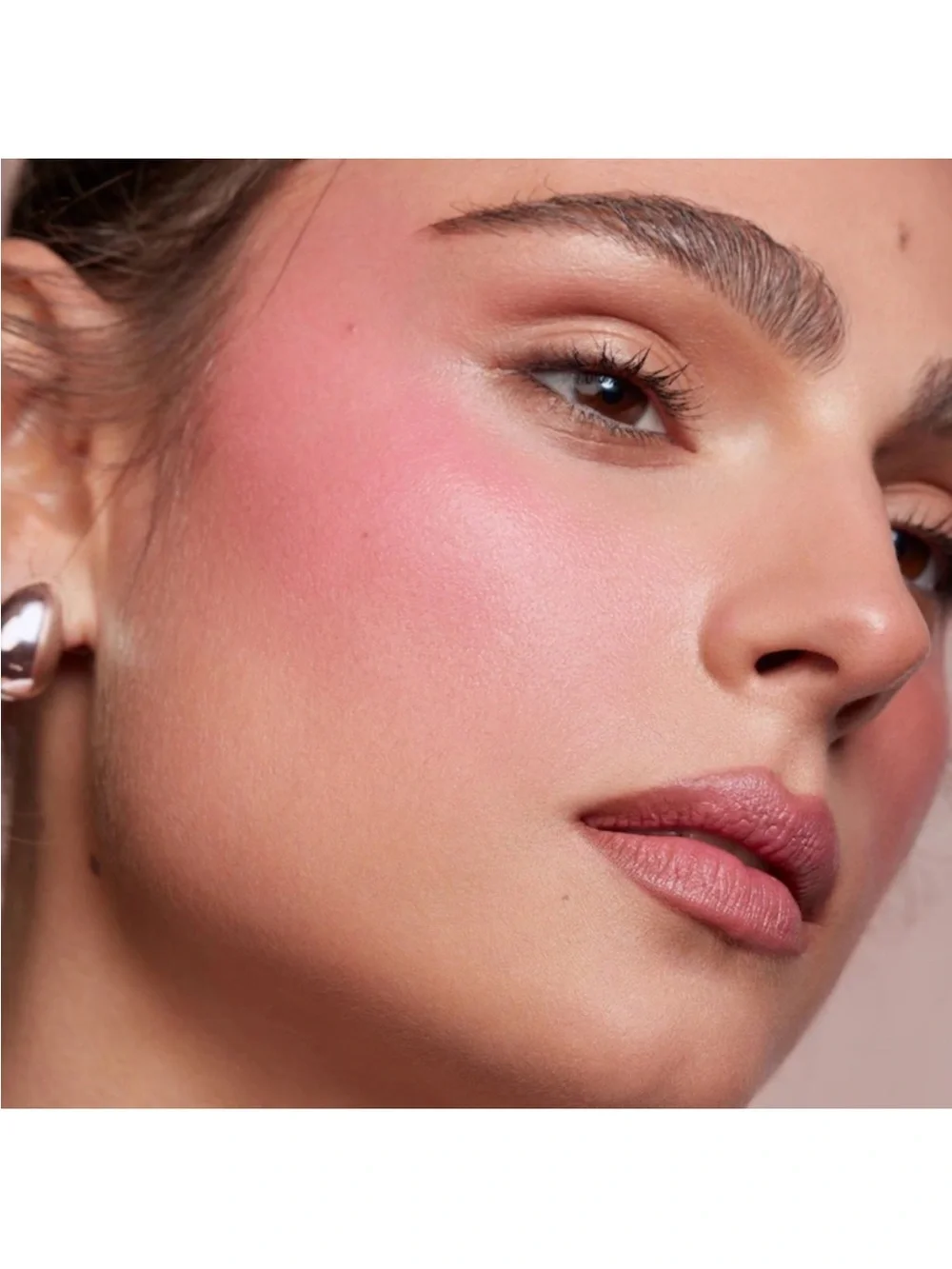 New Patrick Ta Major Headlines Double-Take Crème & Powder Blush Duo She’s A Doll